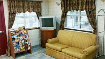 Hotel Americas Value & Suites-winnie Winnie